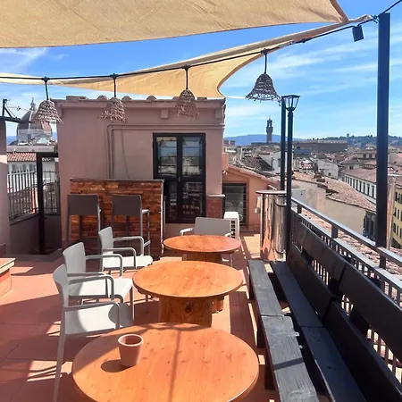 Casa Francis 3*