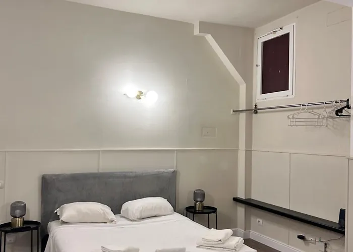 بيت ضيافة Casa Francis 3*