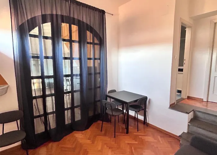 Casa Francis بيت ضيافة 3*