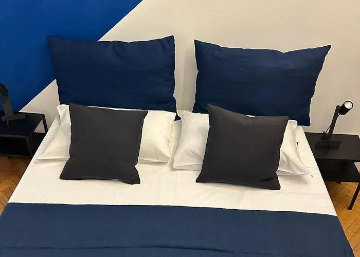 Casa Francis 3*